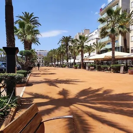 Junto A La Playa En Lägenhet Lloret de Mar